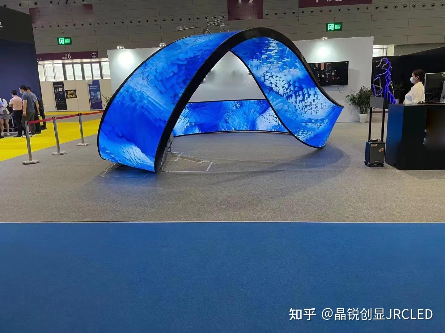 OLED透明屏-慕洋互动（北京）科技有限公司