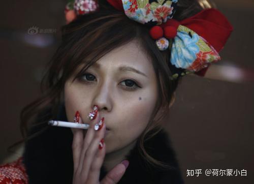 日本人也吸烟寿命怎么还世界第一