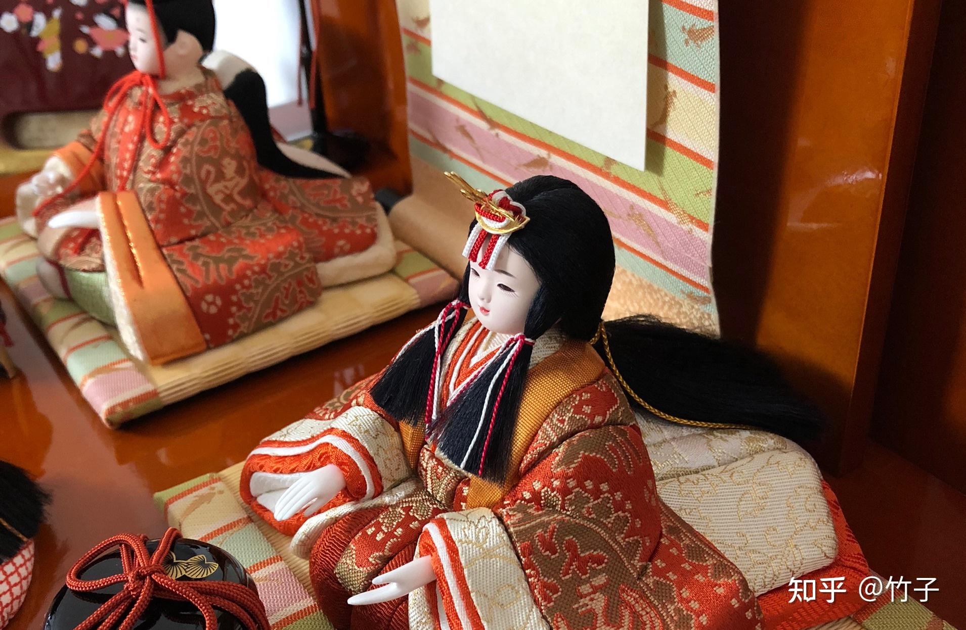 竹子家的女儿节人偶两年前竹子家也购入了高档的日本人偶,今年也要摆