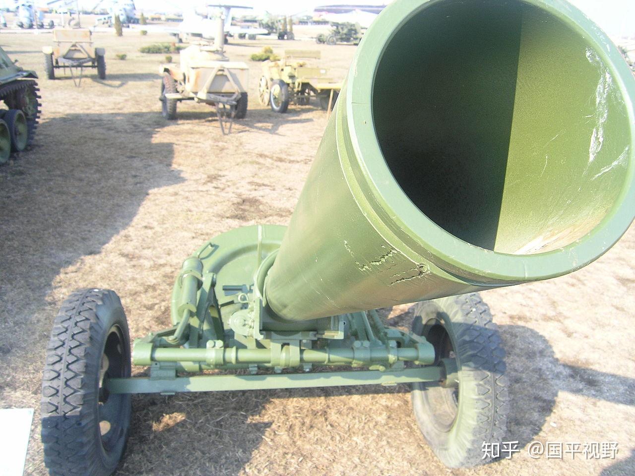 56式160毫米迫击炮发射方式与榴弹炮相似