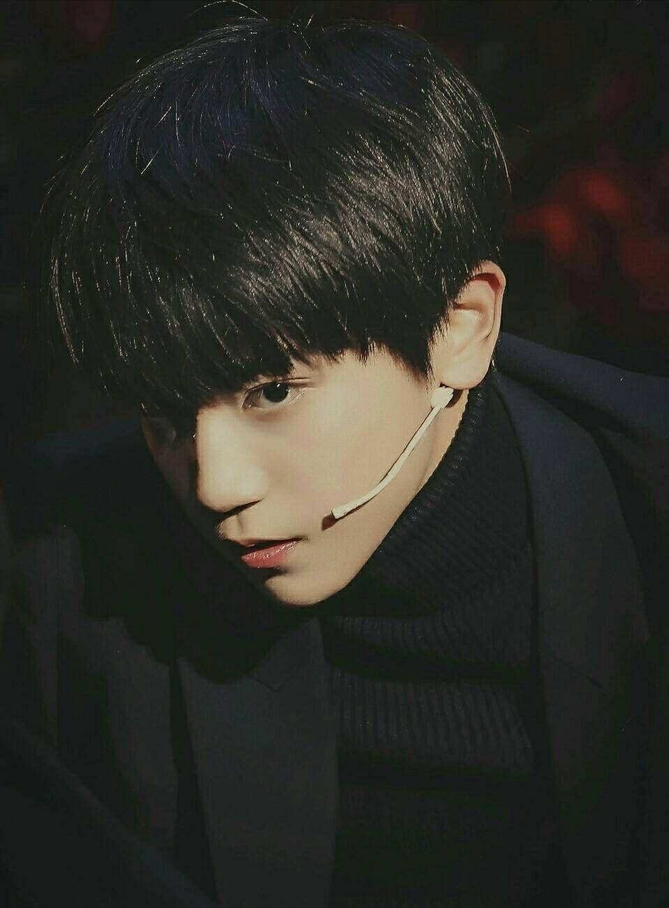 想问问大家TF家族颜值排行?