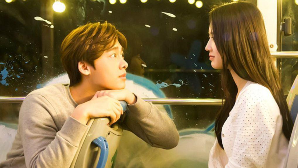 鹿晗韩庚后终于轮到李易峰,又一个顶级流量跌下神坛