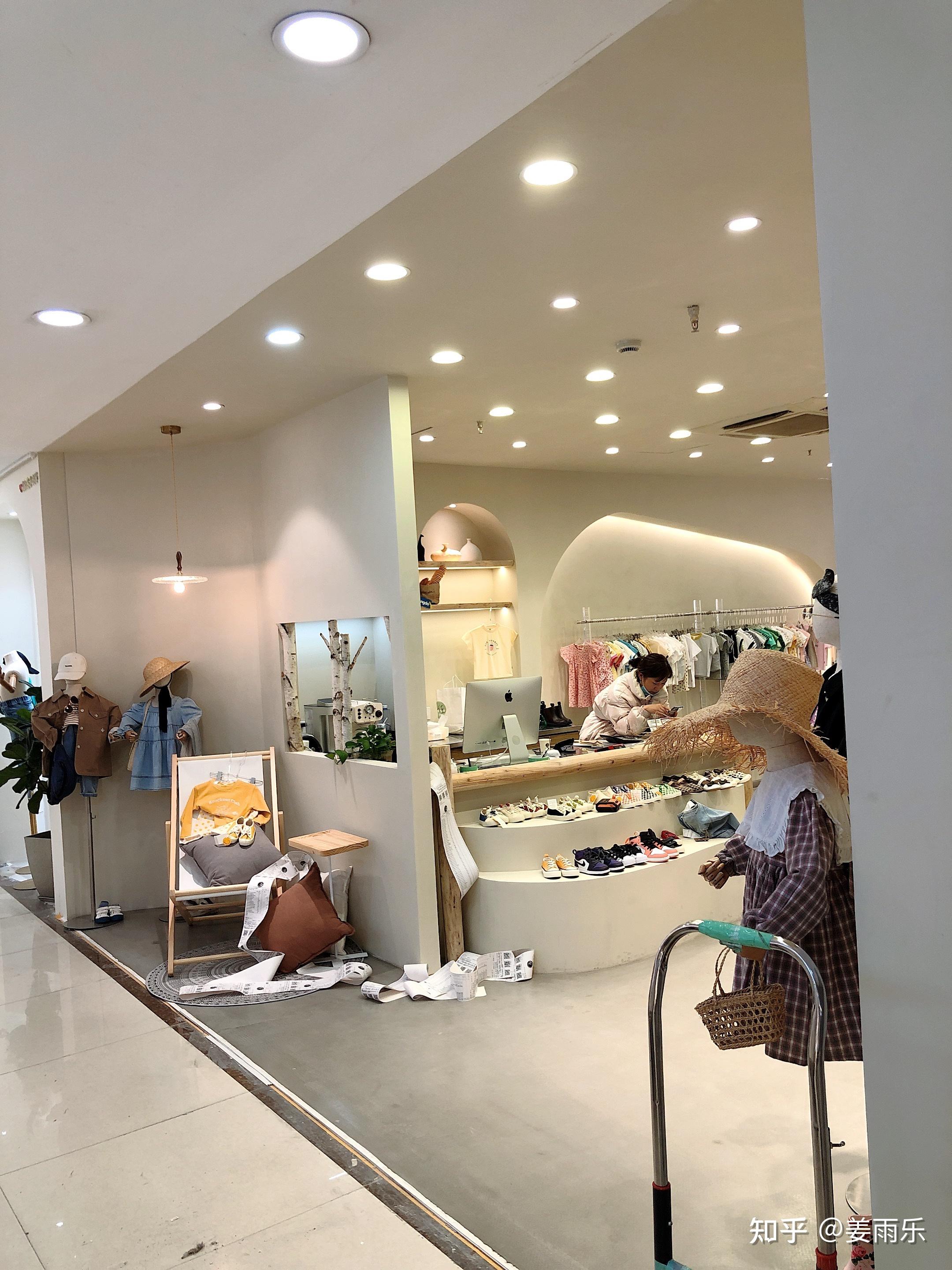 开童装店3年从一间门面到两间门面再到直接把门面买下作为己有这一路