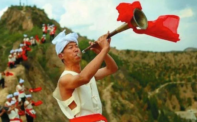 陕北为啥把吹唢呐的人叫龟兹方言去球的实际是去龟兹