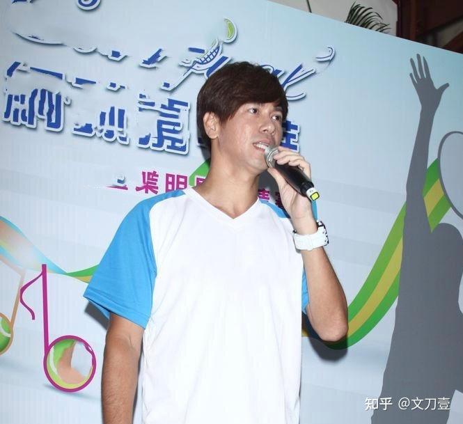 李圣杰:出道十八年,甚至不如在周杰伦演唱会上的一分钟