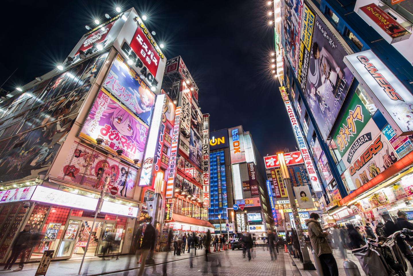 二次元圣地秋叶原怎么逛?最棒的女仆咖啡馆,动漫周边店在这里!