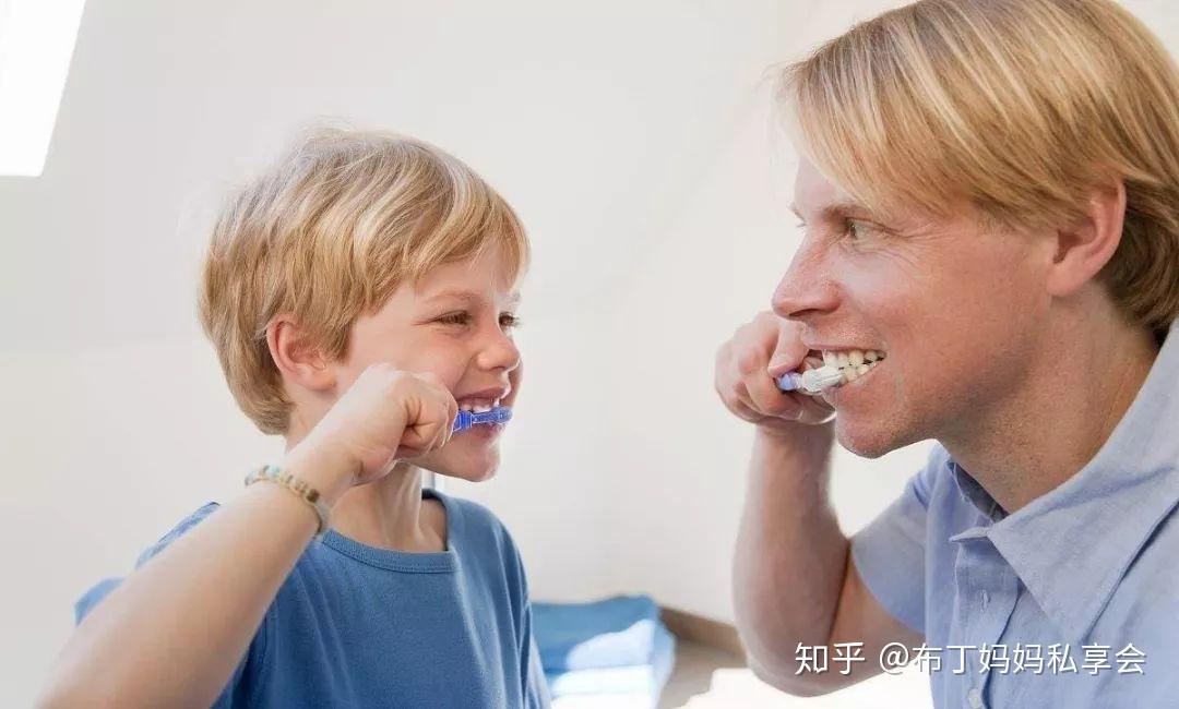 孩子刷牙变困难户，什么时候开始刷牙，父母怎么做让孩子爱上刷牙 知乎 