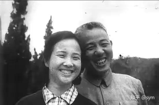 孟玮以寻找初恋为借口与苏振华离婚，毛泽东：让他放肆再找一个 - 知乎