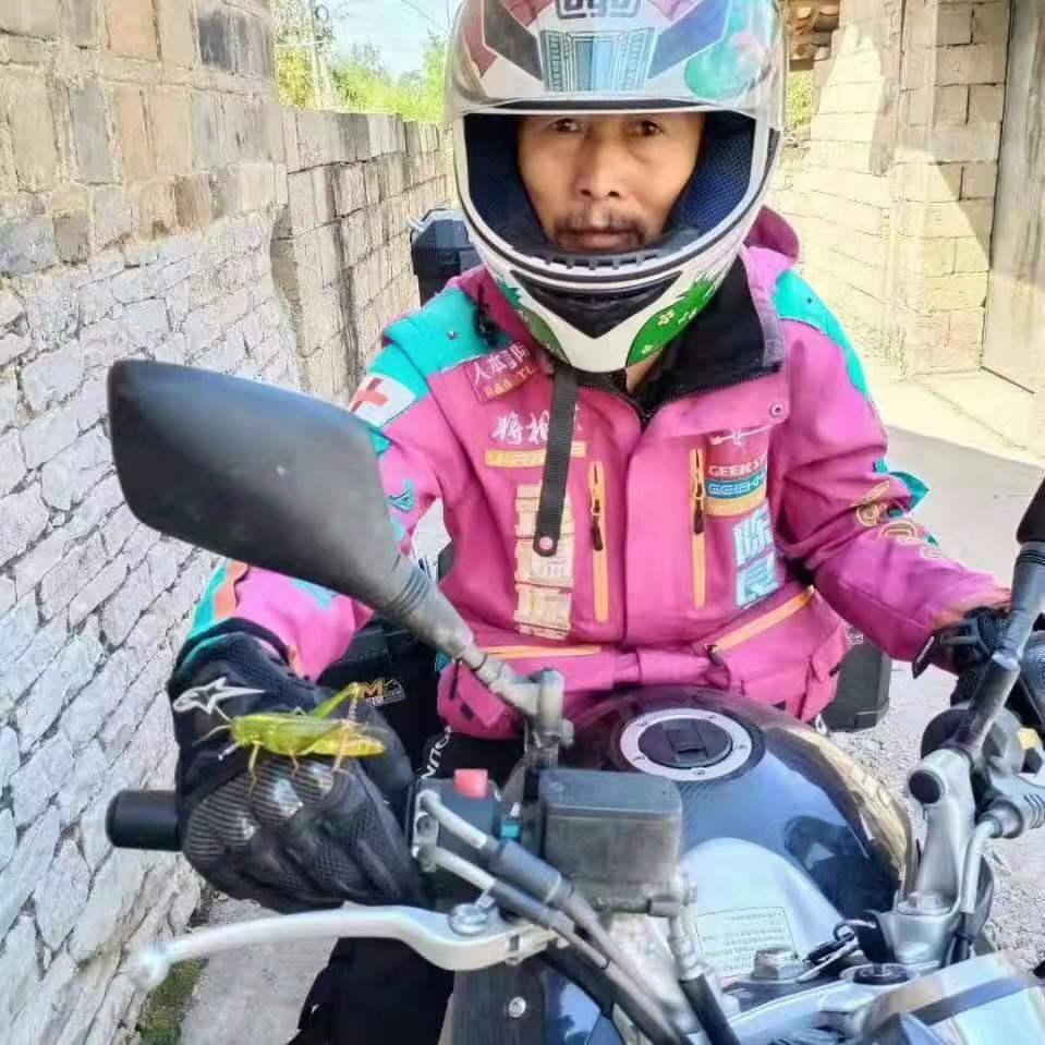 环球摩旅达人陈良全激情说摩托