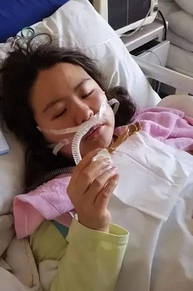 这个新生命的到来为付雪洁和孩子们带来了一丝温暖