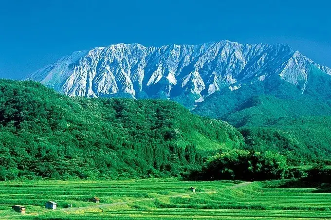日本画坛五座大山图片
