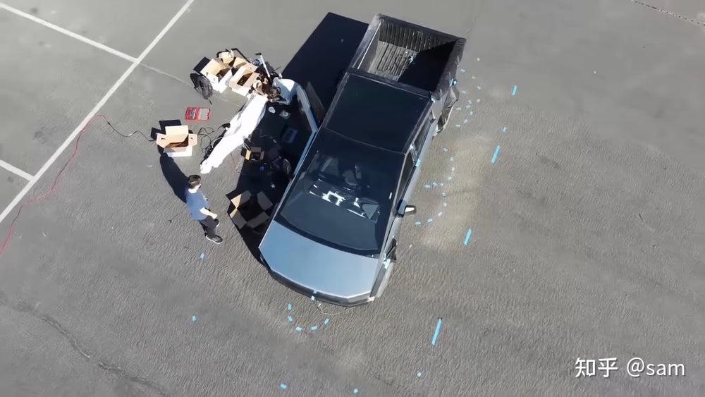 特斯拉 Cyber truck 雨刷器的应用开始向实用性妥协？ - 知乎