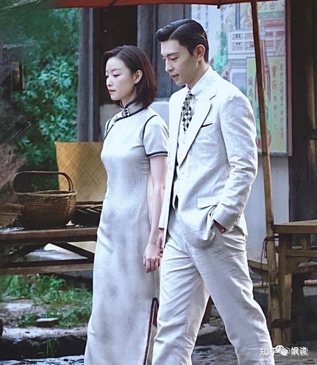 邓伦回应杨紫:我这是抓钱的手,有福的手 - 知乎