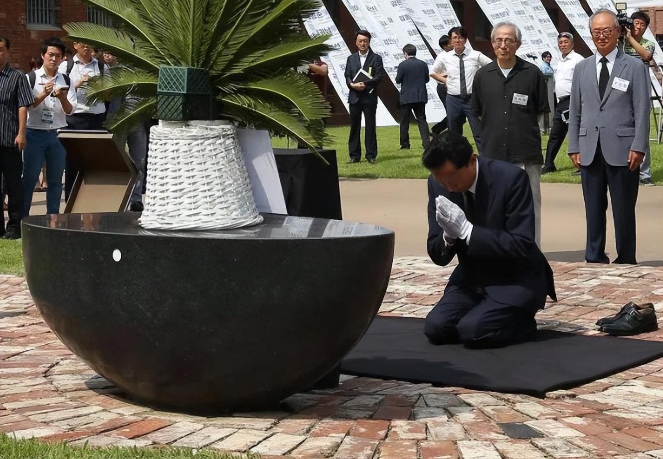 不向中国人民忏悔，我一生不安！日本侵华老兵亲自来南京谢罪_凤凰网视频_凤凰网