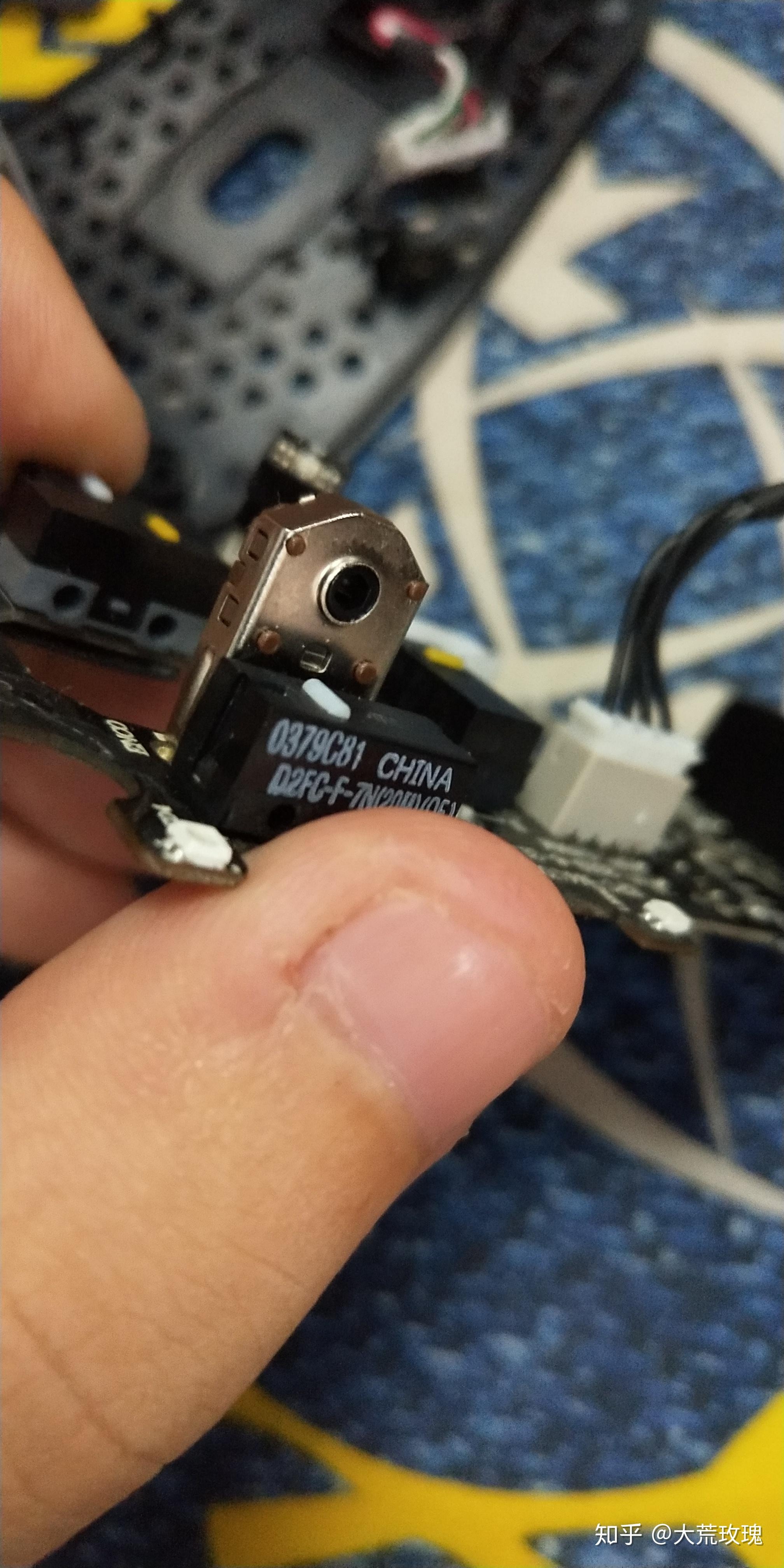 大致上拆解完成之后我们来看看细节说实话,当我仔细看的时候让人不禁