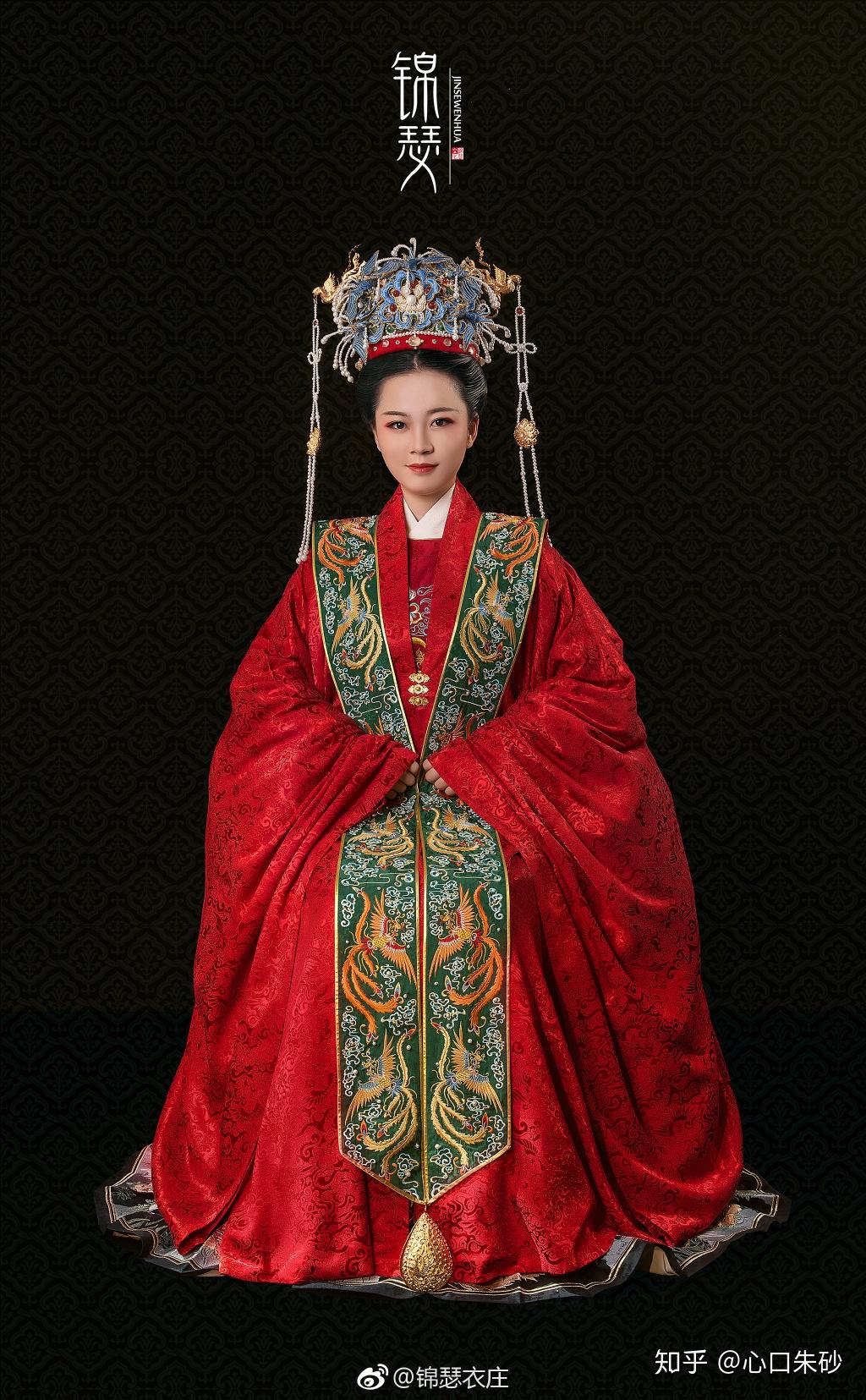 为何中国古代皇帝的龙袍从来不洗？很多大学生都不知道具体的原因_衣服