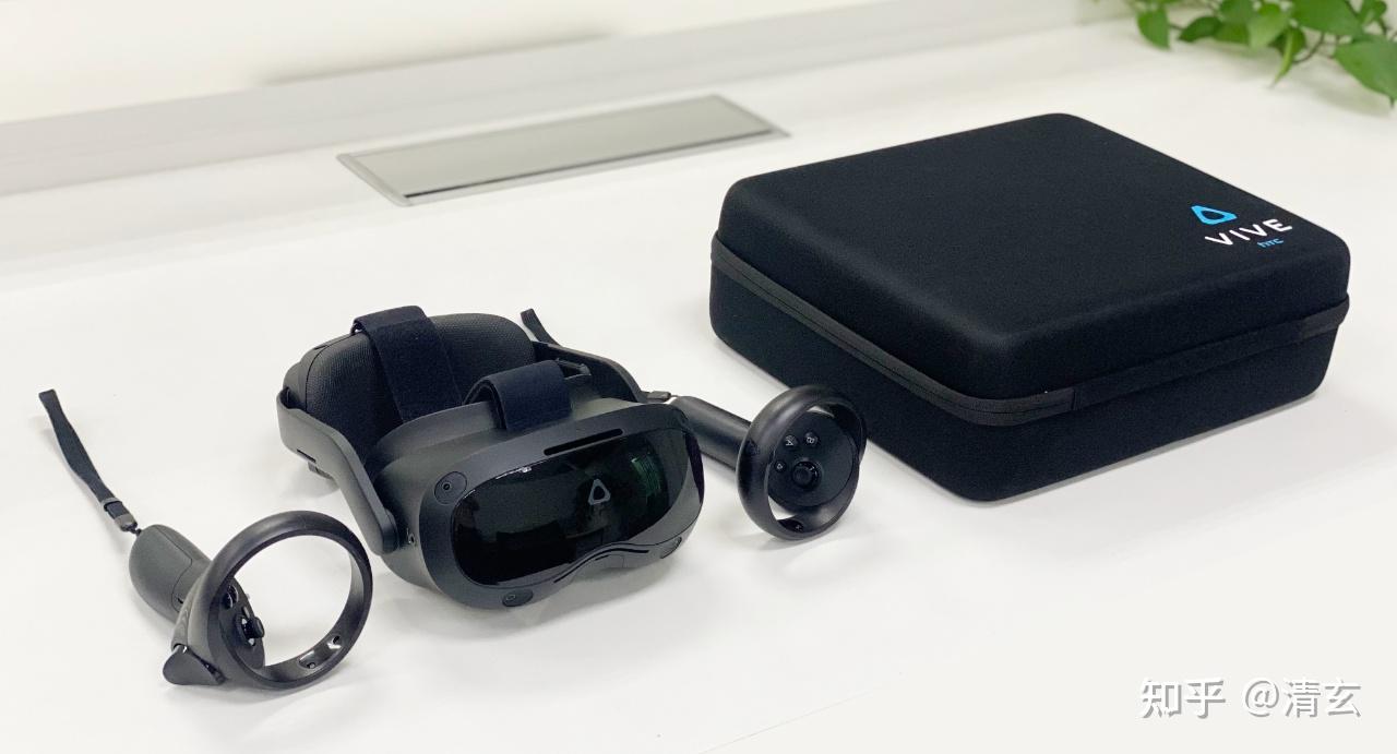 8mm,佩戴起来更轻盈,长时间佩戴也不会有任何不适,比上一代neo3轻了不