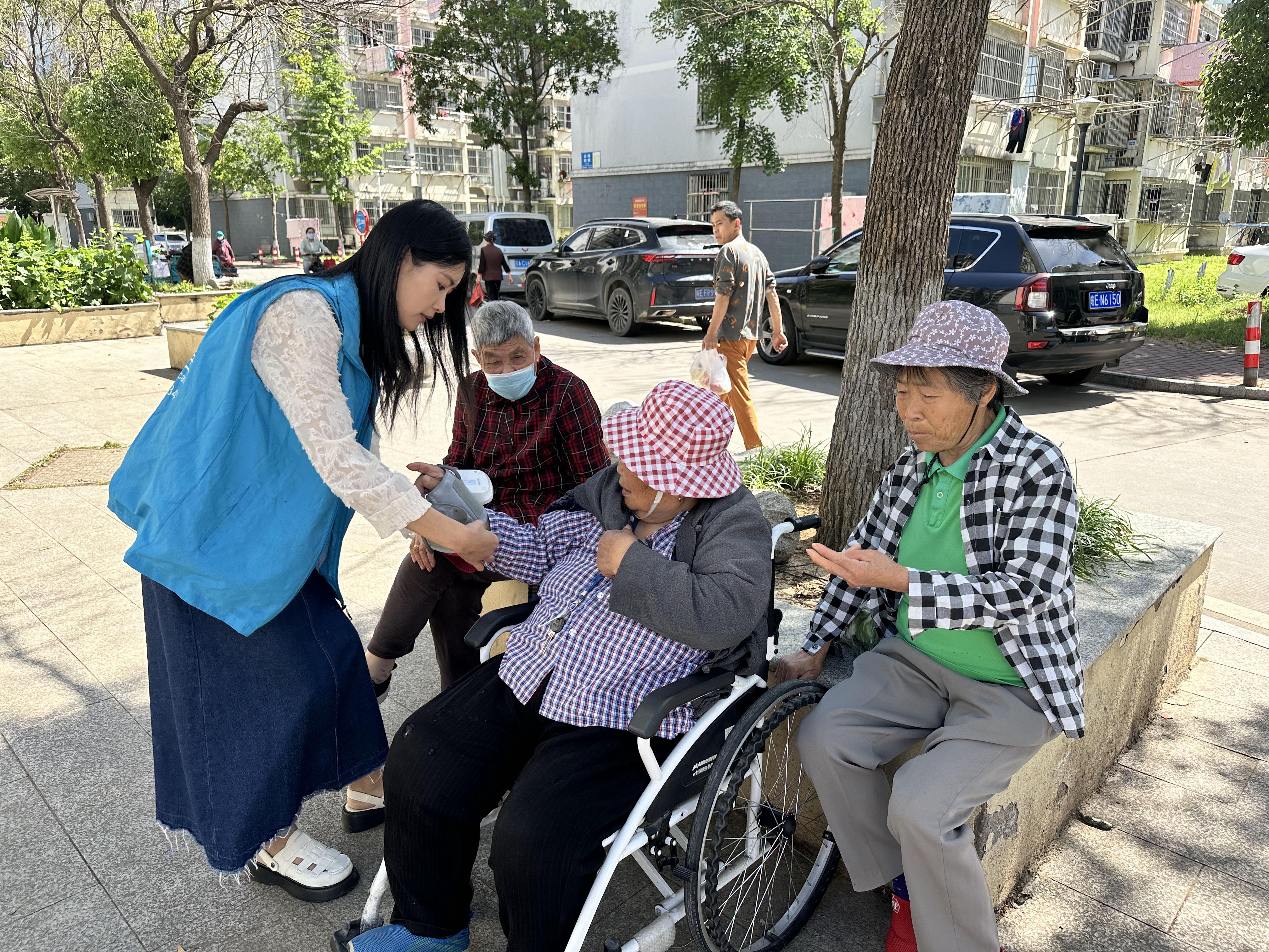 善行100活动照片图片