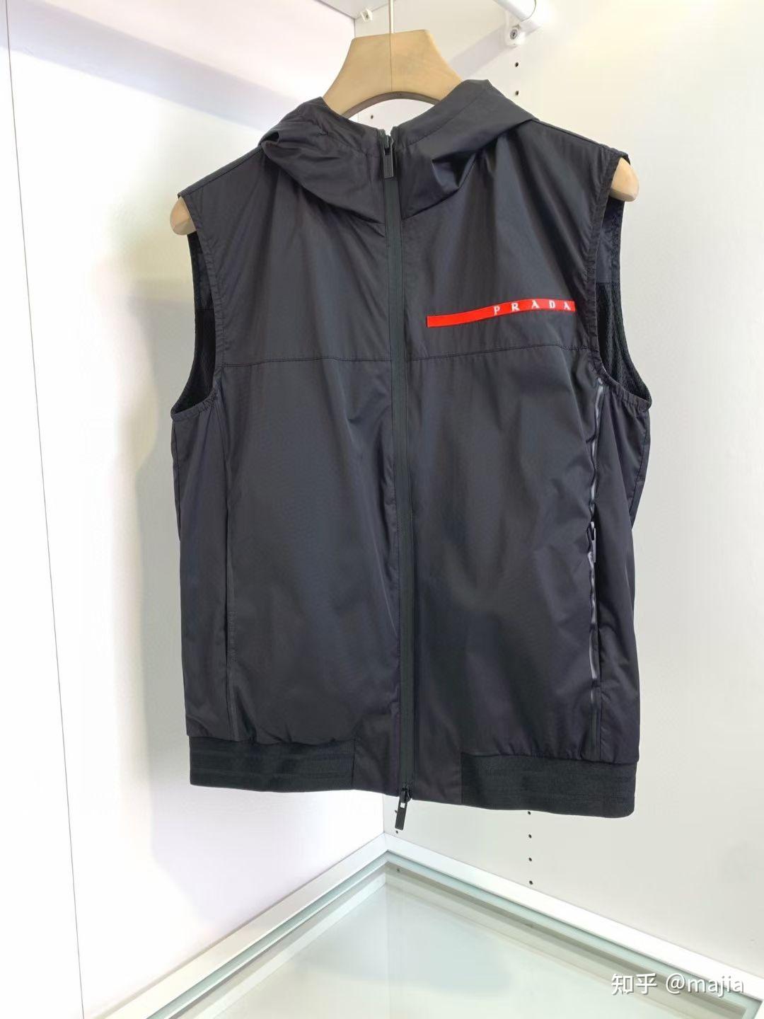 发布于 2022-02-26 08:56 马甲 普拉达(prada) 男士穿搭 67 赞同