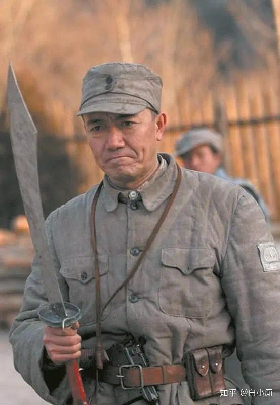 《亮剑》原著：为什么李云龙宁可举枪自尽，也不愿东北避难？ - 知乎