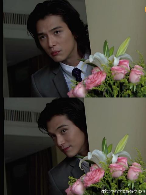 邱泽太帅了,长在我审美上了.放图了.