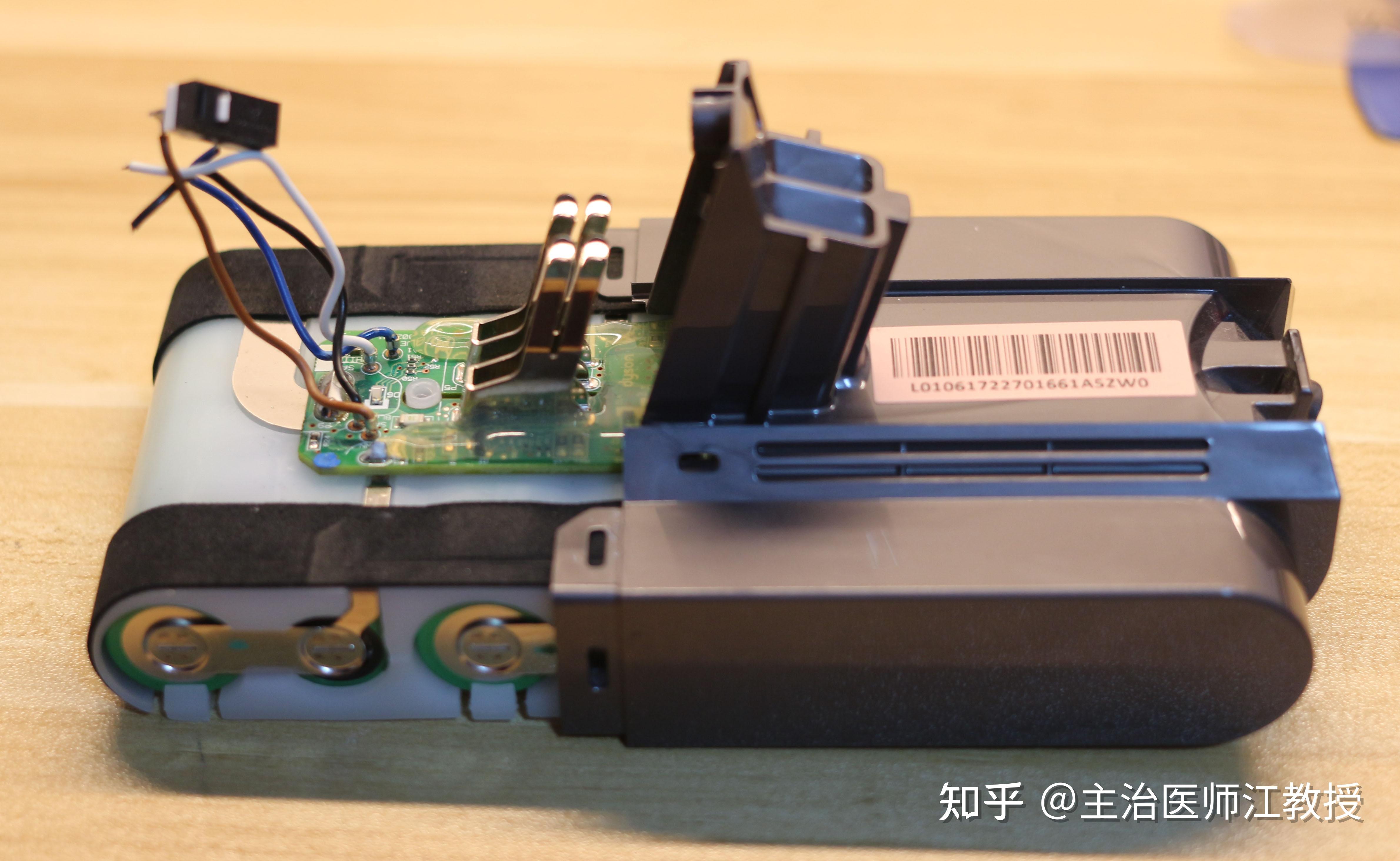 为什么戴森吸尘器的电池非常差?维修还那么贵?