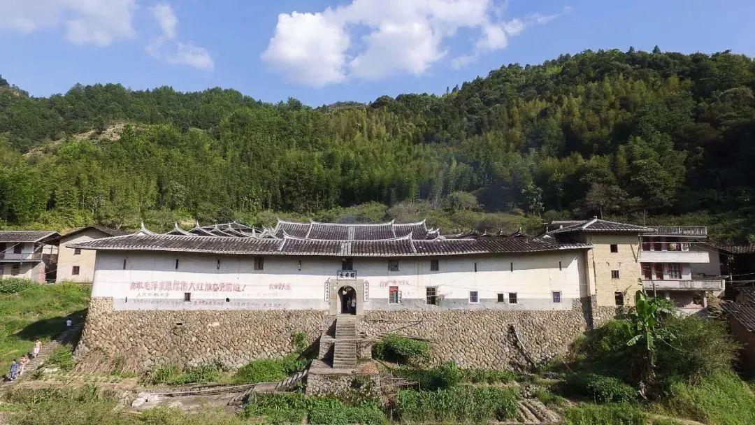 这座130多年的古庄寨居然是情侣打卡圣地