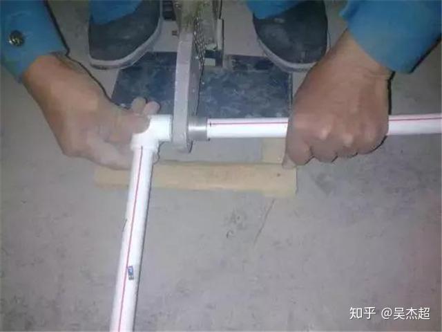 水路改造选ppr管还是pvc管老师傅讲解两种水管的区别不要踩坑了