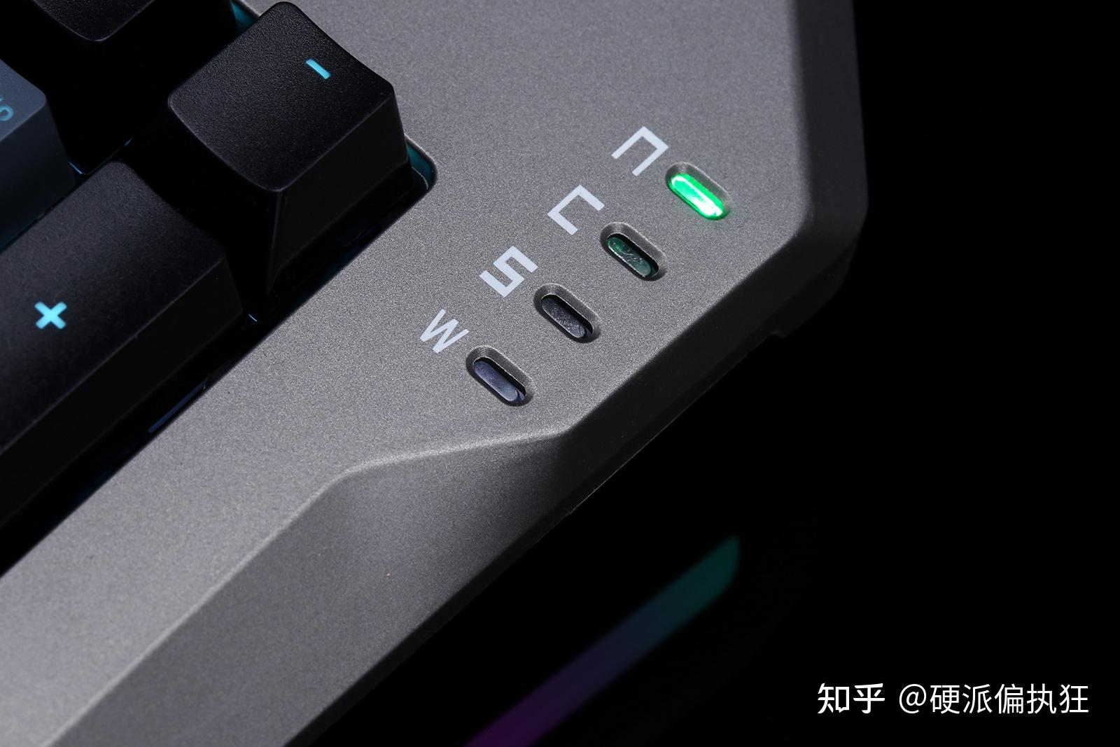 霸气侧漏玩转非主流西伯利亚xs5000键盘赏析