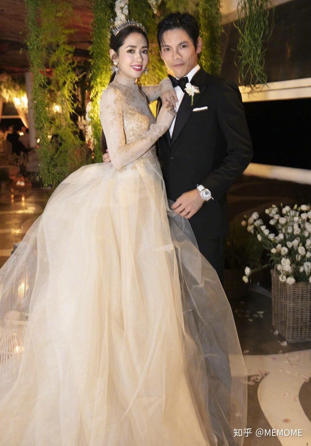 李荣浩杨丞琳这对从恋爱到结婚,几乎是一直在外界的祝福声中走过赖哪