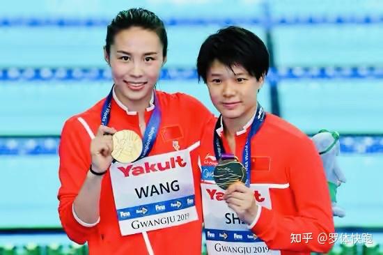 施廷懋王涵女子三米板跳水决赛两位30岁老将终于圆梦东京