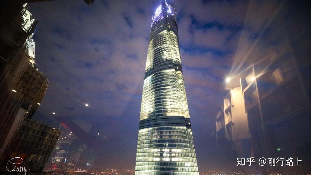 中国第一高楼上海中心大厦,拍夜景相比于白天感觉更震撼 - 知乎