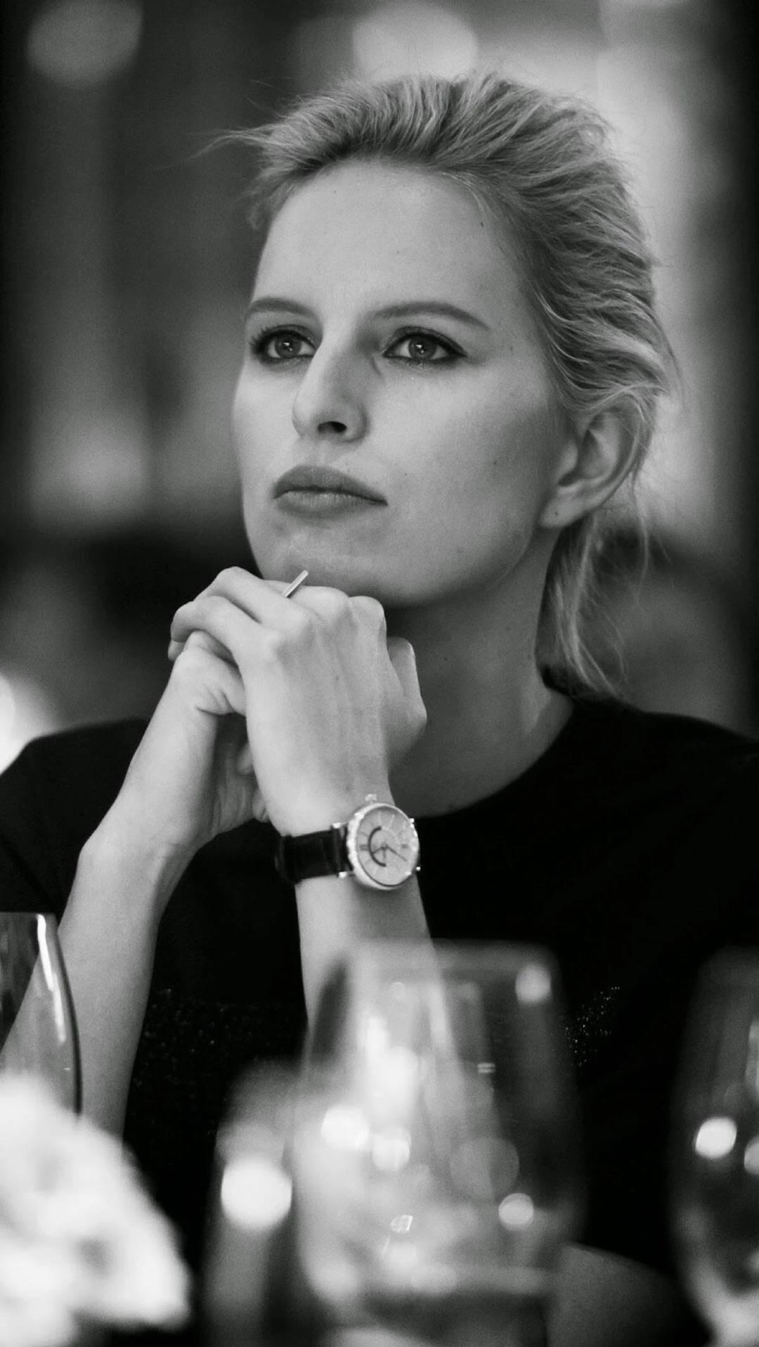 维密大kk出道即巅峰后因病被无情解约涅盘重生后成时尚界传说