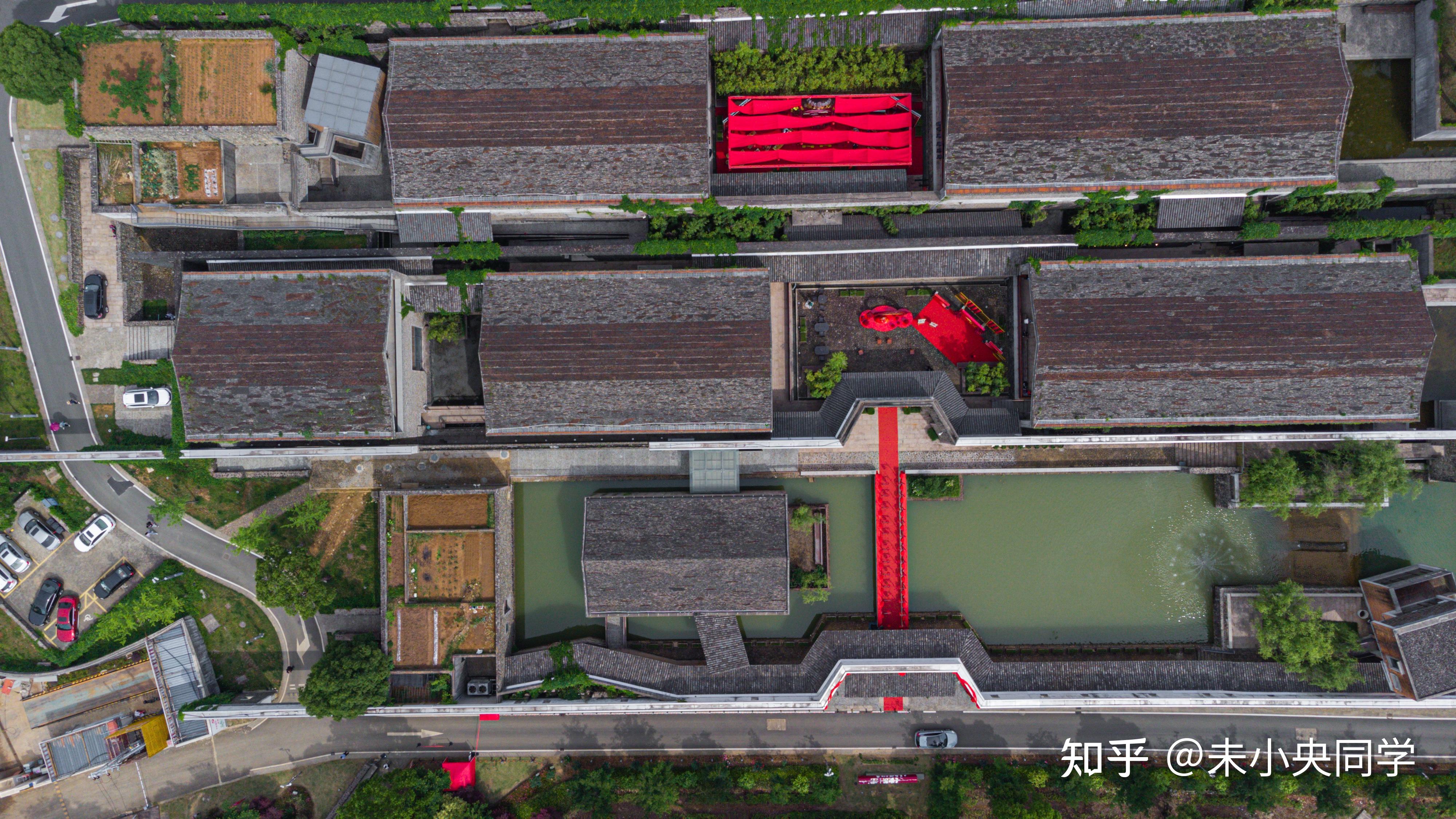 十里红妆是中国历史上非常古老的传统民俗,在宁海十里红妆文化园,由