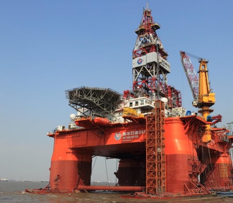 981号深水钻井平台南海上的定海神针