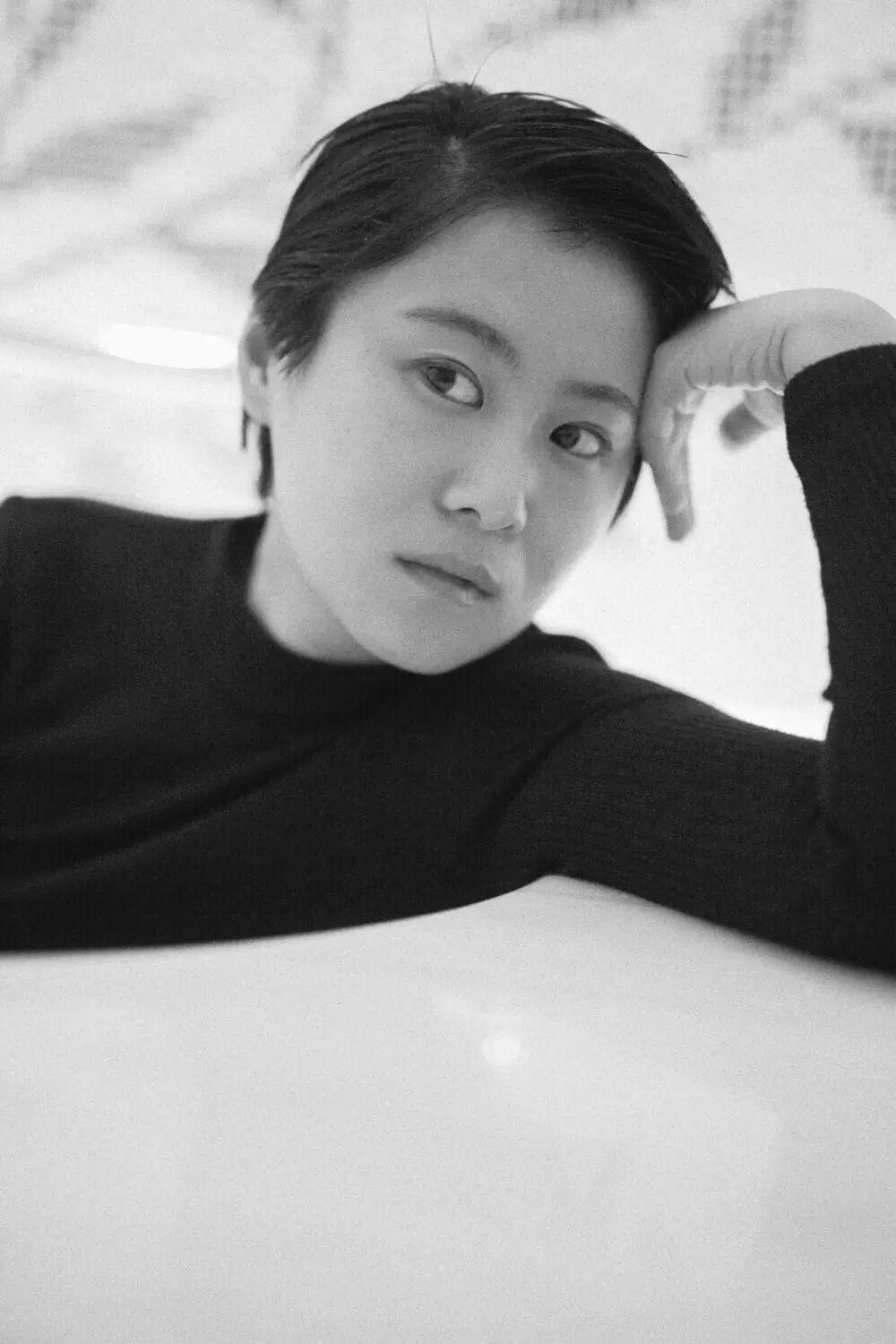 崔嘉部分造型作品回顾:资深时装编辑:付晨付晨部分造型作品回顾:时装