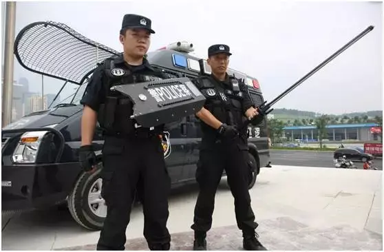 冷兵器进化论盘点现代警用器械
