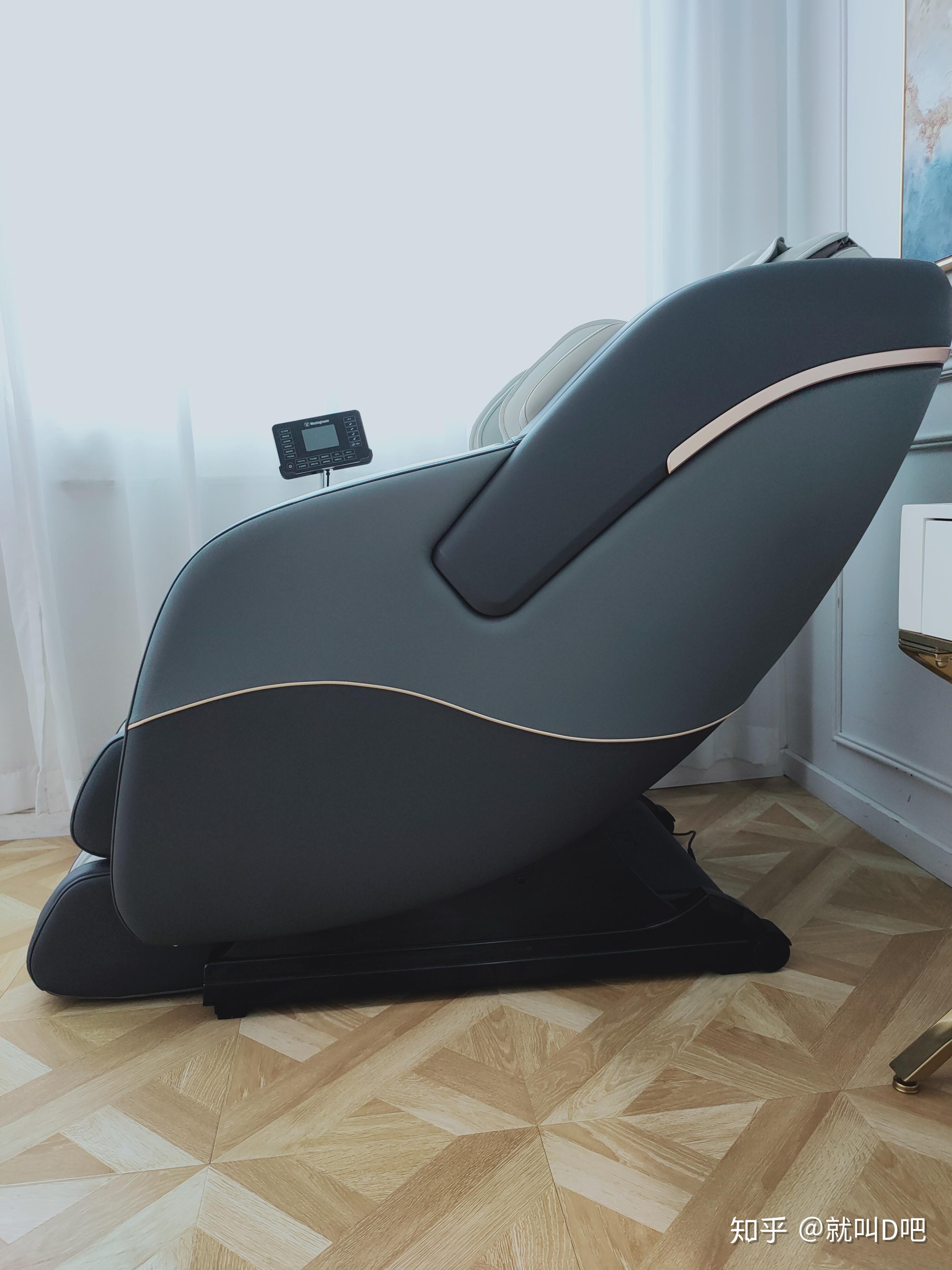 西屋 s560按摩椅精钢机芯,伸缩量高达12cm,按摩轮加入了特殊的凸点,更