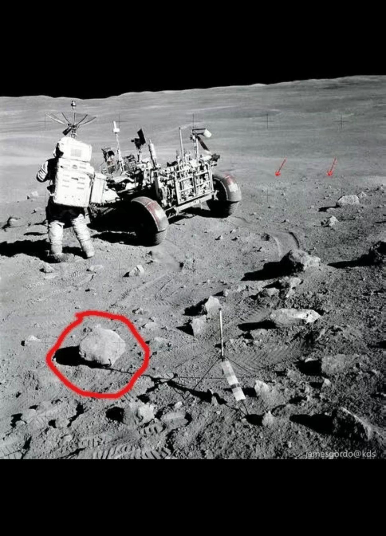 美国ai声称,分析后发现部分阿波罗登月照片是伪造的