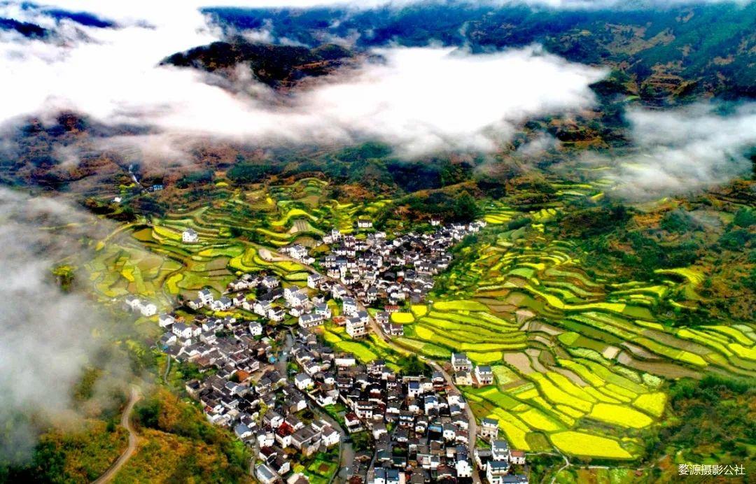 婺源篁岭石城歙县新安江山水画廊芜湖家朋响水涧油菜花摄影团