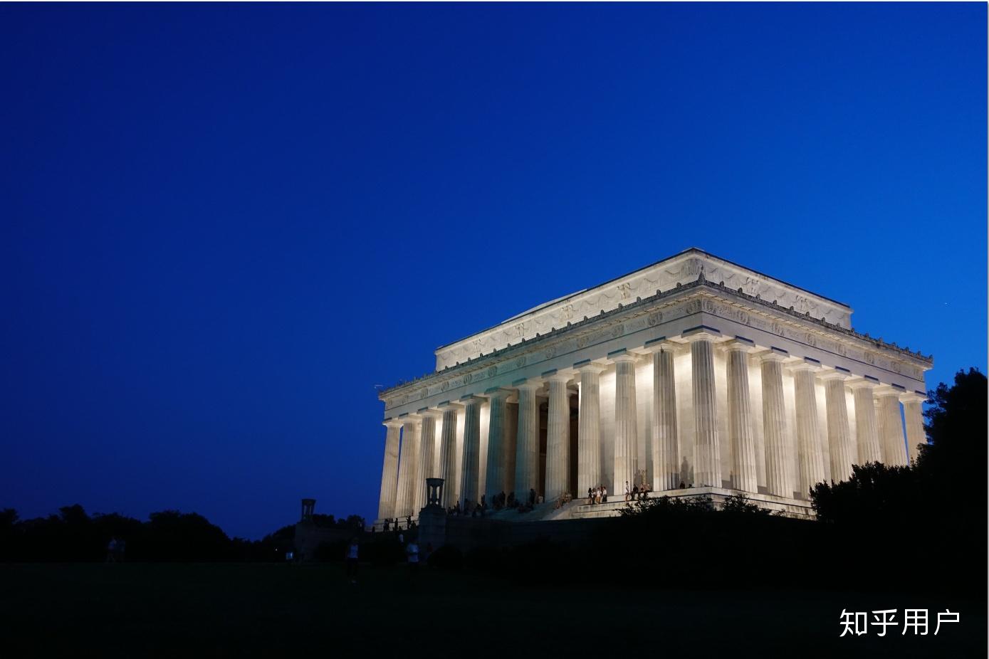 黑卡相机与微单相机的优缺点?