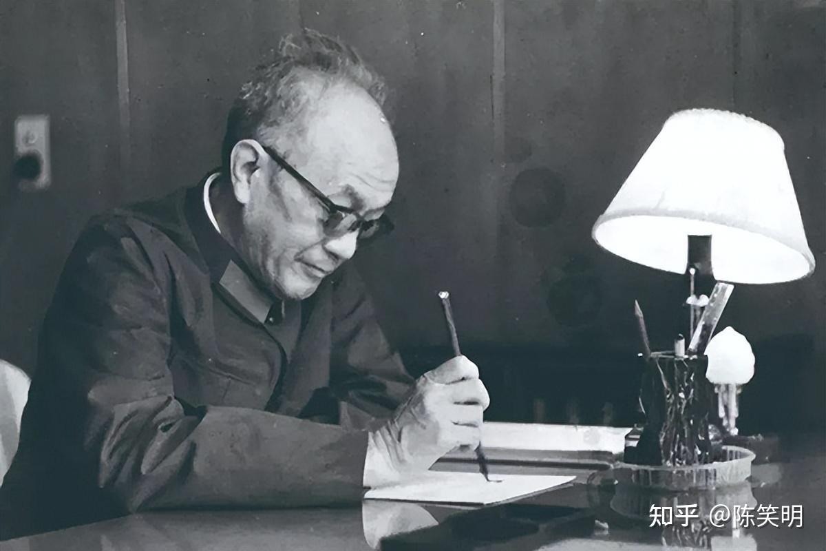 黄克诚是什么来历,为何55年会被授大将军衔? - 知乎