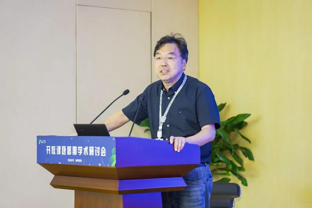 浙江最美科技人丨鲍虎军攻坚克难勇攀科研高峰的科技领军者