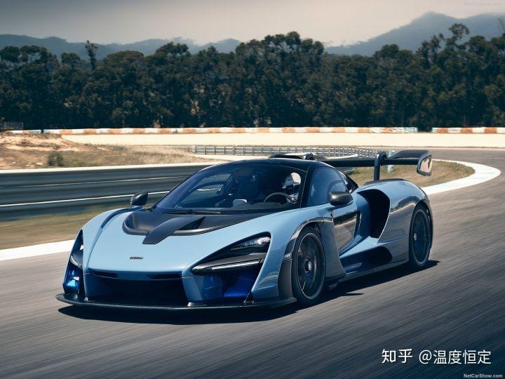 一拍即合的艺术品奔驰slr迈凯伦