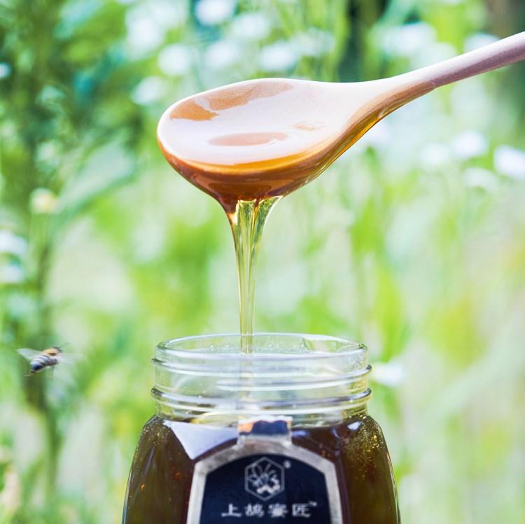 奶粉加蜂蜜好不好(奶粉加蜂蜜有什么好处)