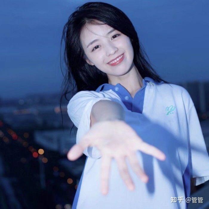 阳光灿烂的日子开怀大笑的头像