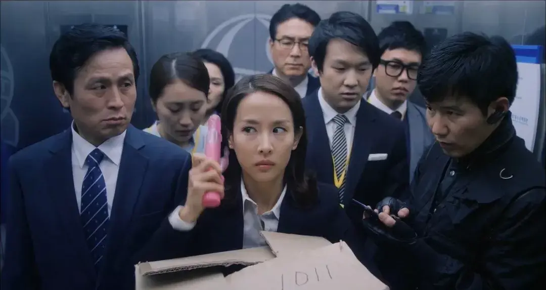 韩国电影工作女郎亚洲第一女神李成敏实力演出