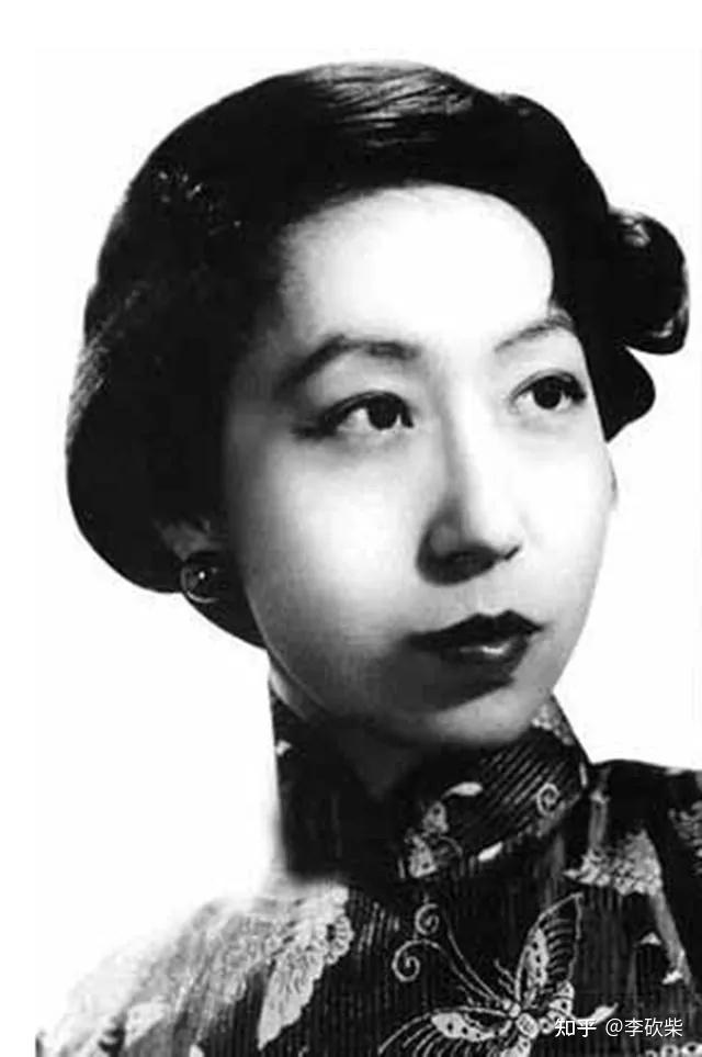 被母亲嫌弃,被姐姐张爱玲嫌弃,张子静是如何悲哀过完这一生的?