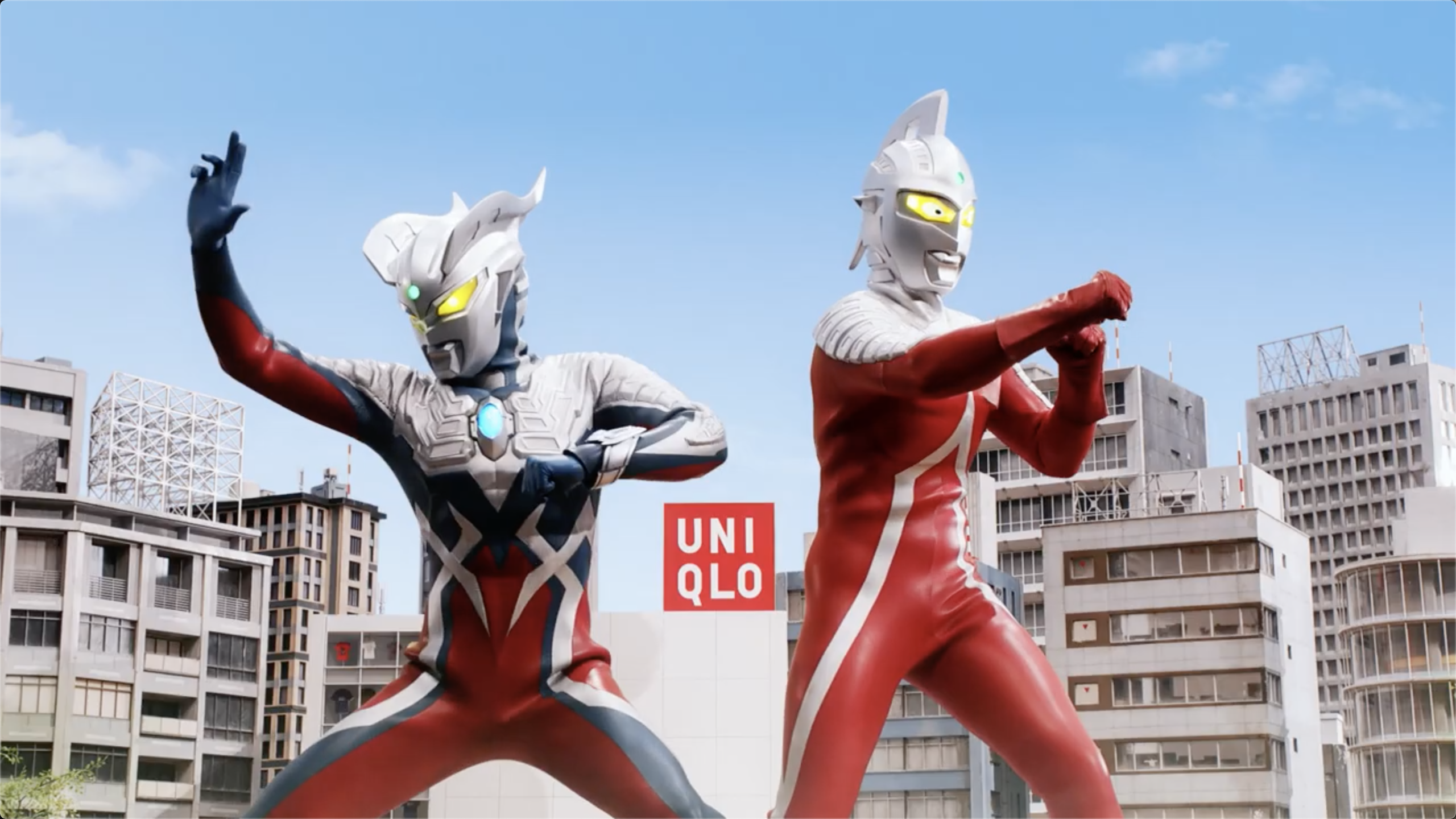 迪迦奥特曼初代奥特曼两支视频中出现了不少经典角色:初代奥特曼,在