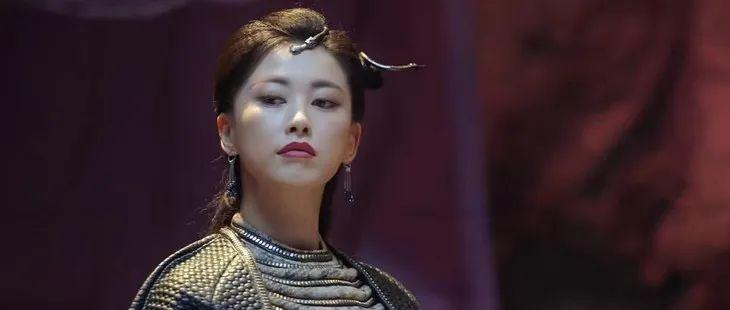 美人计 | 朱珠饰演的苏荃,是我追完新《鹿鼎记》的动力